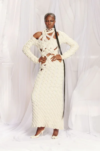 Look 12